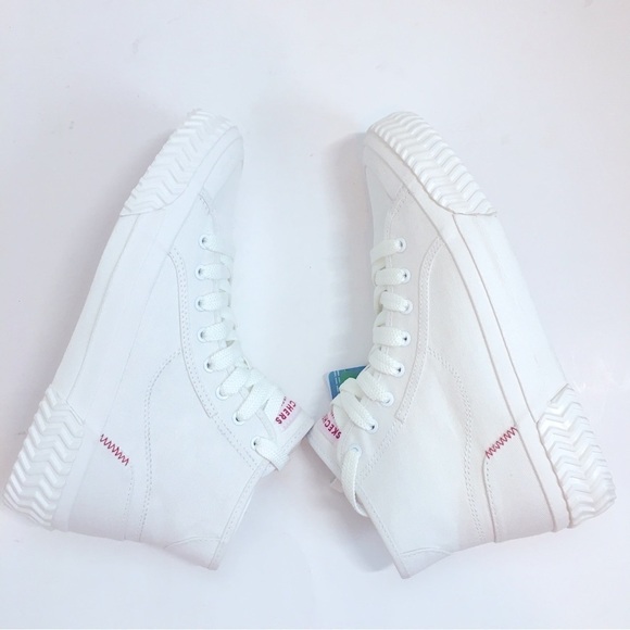 Skechers White Canvas Hi-Tread High Top Platform Causal Sneakers - Picture 8 of 14